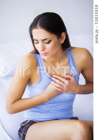 Heart disease. Chest pain. Stroke Infarct. Strong painful sensations. The concept of health. On a Heart disease. Chest pain. Stroke Infarct. Strong painful sensations. The concept of health. On a 53833938