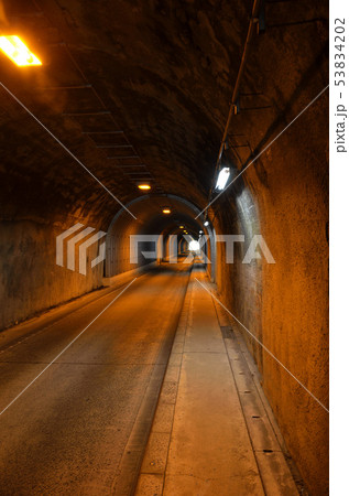 トンネル 53834202
