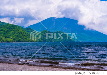 (栃木県)中禅寺湖 千手ヶ浜 (栃木県)中禅寺湖 千手ヶ浜 53836802