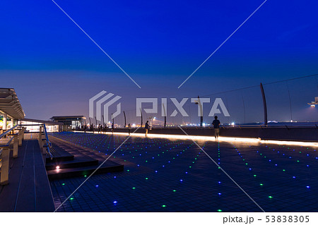 羽田空港第2ターミナル 展望デッキ 夜景の写真素材 5305