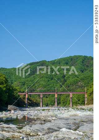 秩父　荒川　親鼻河原より下流秩父鉄道鉄橋わ望む 53839243