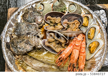 伊勢の海産物  浜焼き 53840727