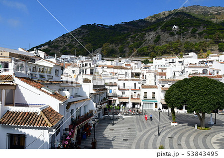 白い村ミハス、ビルヘン・デ・ラ・ペーニャ広場 53843495