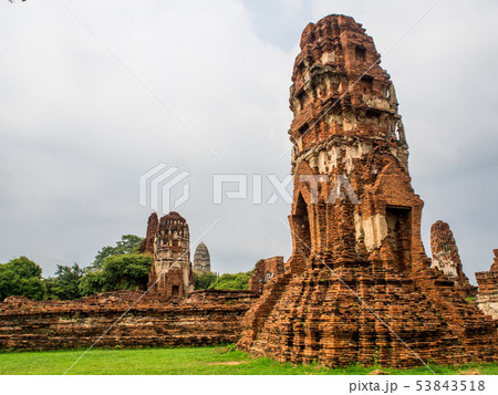 Wat Mahathat, the old temple in Ayutthaya Wat Mahathat, the old temple in Ayutthaya 53843518
