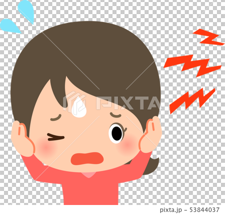 騒音に耳をふさぐ若い女性 53844037