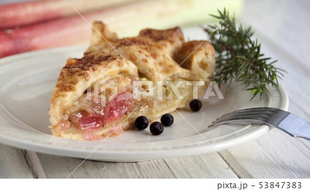 Rhubarb juniper pie Rhubarb juniper pie 53847383