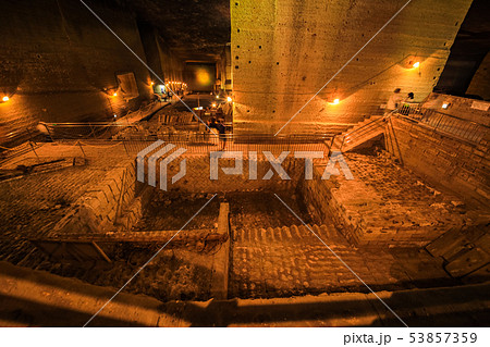 栃木県 大谷資料館 大谷石地下採掘場跡の写真素材