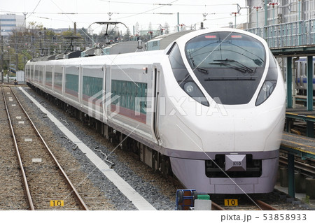 勝田車両センターに留置中のE657系電車 勝田車両センターに留置中のE657系電車 53858933