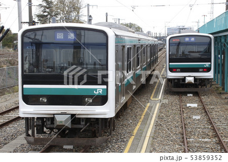 勝田車両センターに留置中のE501系電車 勝田車両センターに留置中のE501系電車 53859352