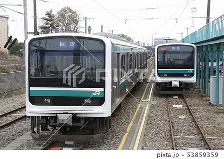 勝田車両センターに留置中のE501系電車 勝田車両センターに留置中のE501系電車 53859359