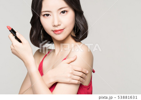 女性　ビューティー 53881631