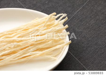 焼きかまぼこ(魚肉すり身を使用したおつまみ・おやつ)。 53889693