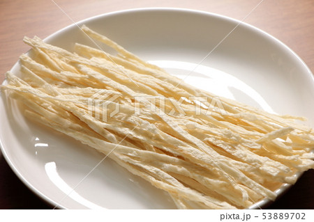 焼きかまぼこ(魚肉すり身を使用したおつまみ・おやつ)。 53889702
