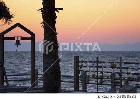 【野間埼灯台】　夕暮れの　愛知県　美浜町　知多半島 53898833
