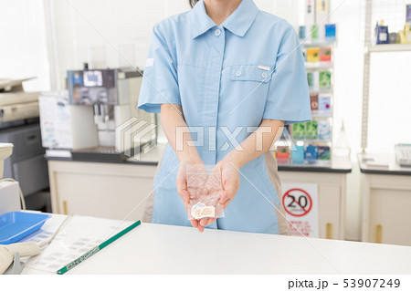 Convenience store Convenience store 53907249