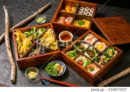 和風弁当 Japanese cuisine noodles and sushi 和風弁当 Japanese cuisine noodles and sushi 53907507