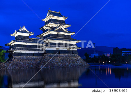 《長野県》松本城・夜景 《長野県》松本城・夜景 53908465