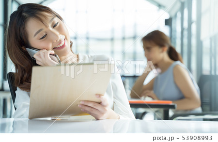 女性 ビジネス 女性 ビジネス 53908993