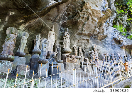 鋸山 日本寺 千五百羅漢石像群 百躰観音 （千葉県安房郡鋸南町） 2019年5月現在 53909386