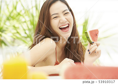 女性 ビューティー 夏 女性 ビューティー 夏 53910317