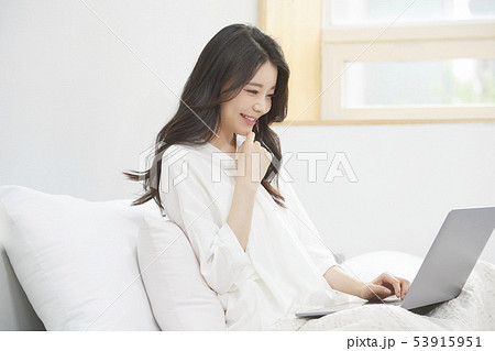 女性　ライフスタイル 53915951