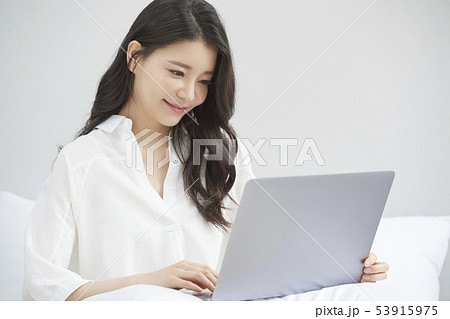 女性 ライフスタイル 女性 ライフスタイル 53915975