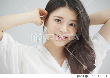 女性 ビューティー 朝 女性 ビューティー 朝 53916001