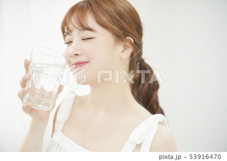 女性　ライフスタイル 53916470