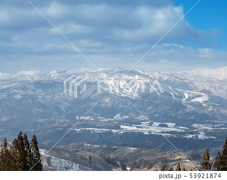 鷲ヶ岳スキー場から見た大日岳 53921874