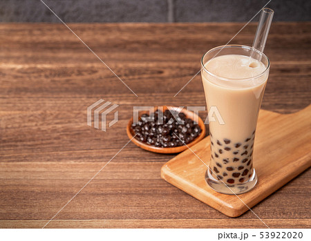 タピオカミルクティー 台湾 飲み物 タピオカ 53922020