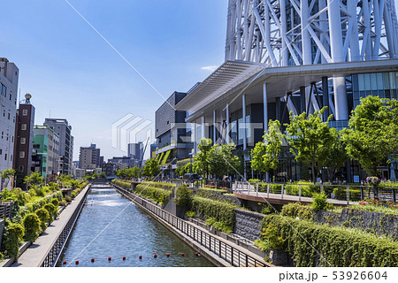 東京スカイツリーと北十間川の風景 53926604