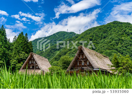 初夏の五箇山 菅沼集落の写真素材