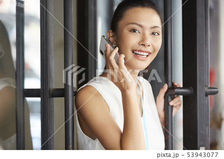 女性　ビジネス 53943077