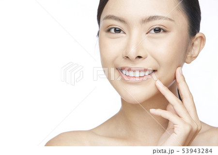 女性　ビューティー　 53943284