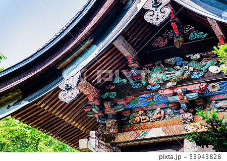 埼玉県秩父 秩父神社 本殿の彫刻 お元気三猿 53943828