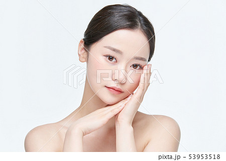 女性　ビューティー 53953518