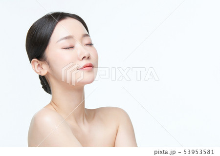 女性　ビューティー 53953581