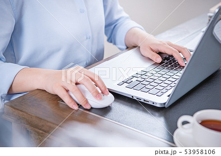 PC パソコン コンピュータ 53958106