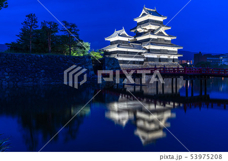《長野県》松本城・夜景 53975208
