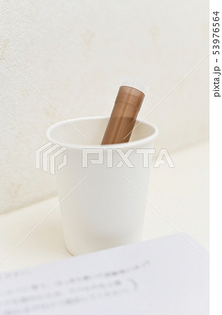尿検査 53976564
