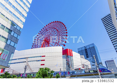 大阪　梅田　ビル群　HEP FIVE　観覧車 53981532