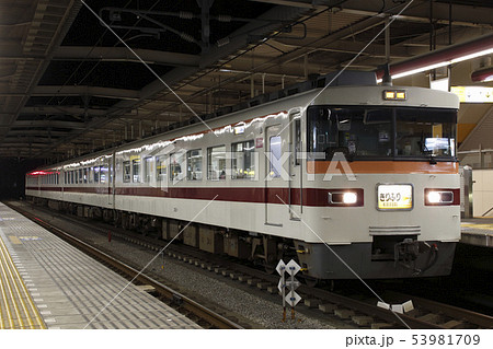 東武特急きりふり号 53981709