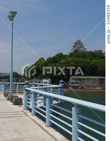 新舞鶴橋から唐津城(佐賀県:唐津市) 53988356