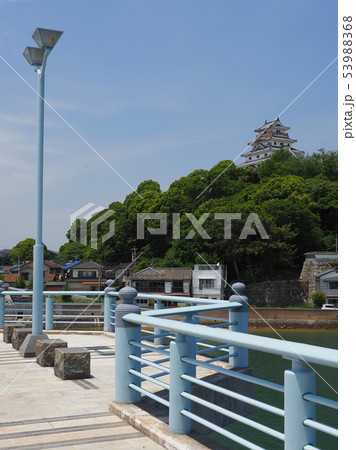 新舞鶴橋から唐津城(佐賀県:唐津市) 新舞鶴橋から唐津城(佐賀県:唐津市) 53988368