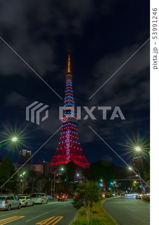 ライトアップの東京タワー 53991246