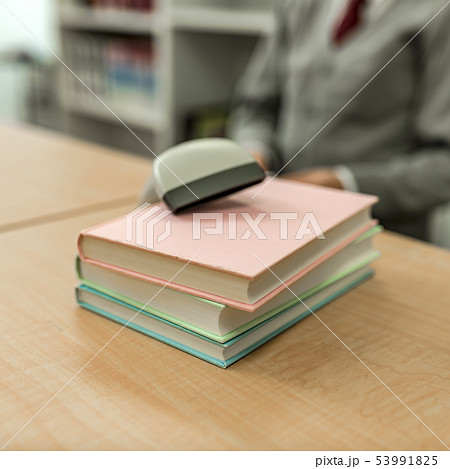 イメージフォト 53991825