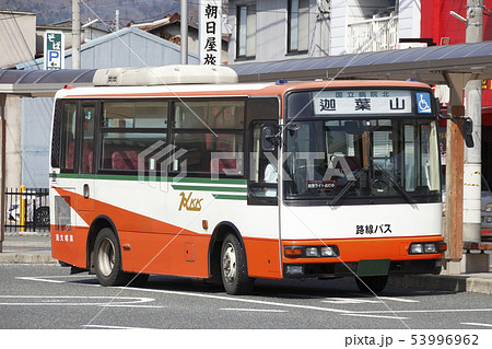 沼田駅前に停車中の関越交通バス 53996962