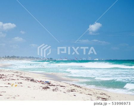 西オーストラリア・スカボローのビーチ / Scarborough beach, Australia 53996973