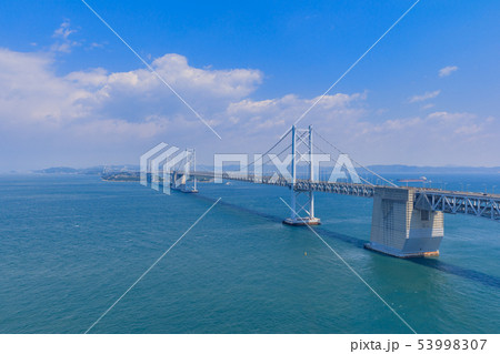 香川_四国側からの瀬戸大橋 53998307