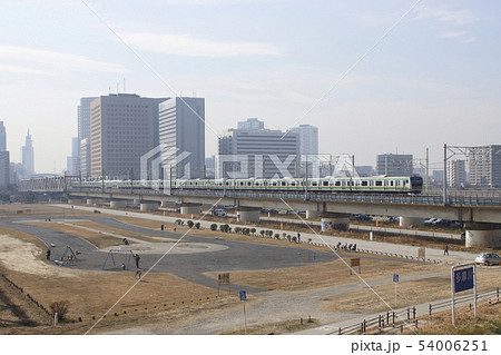 上野東京ラインE233系 54006251